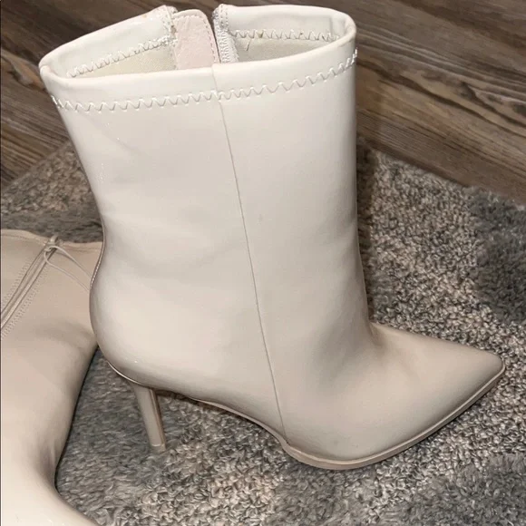 Steve Madden Cream Heeled Boots - Picture 8 of 11